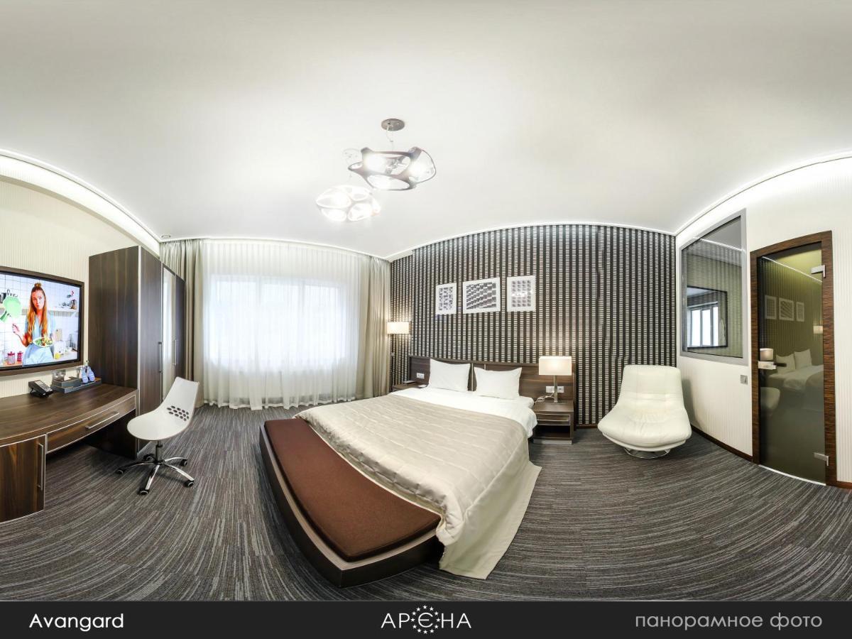 Arena Hotel Khmel'nyts'kyy Exterior photo